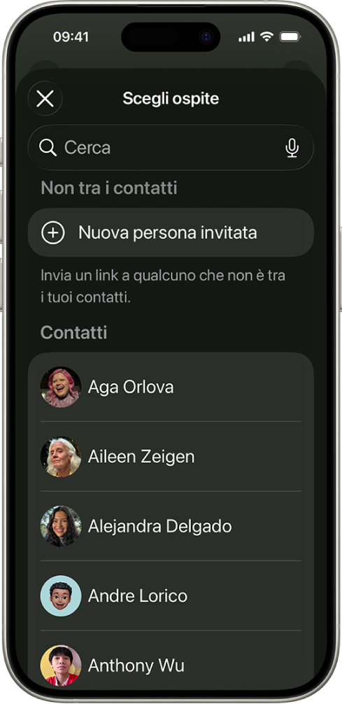 La schermata “Scegli ospite” e un elenco di contatti su iPhone.