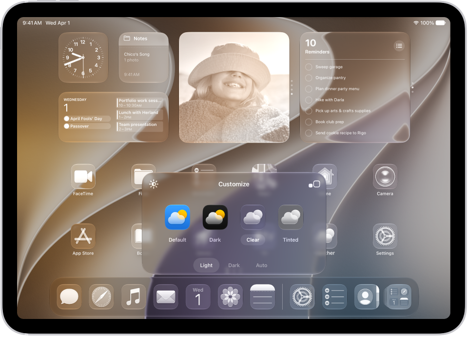 الشاشة الرئيسية لـ&nbsp;iPad مع أيقونات تطبيقات واضحة.
