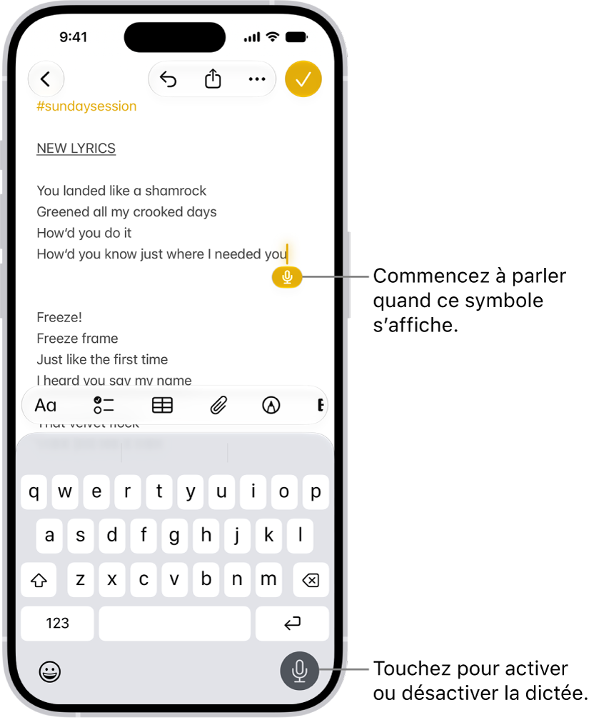 Le clavier à l’écran est ouvert dans l’app Mail. Le bouton Dictée dans le coin inférieur droit de l’écran est sélectionné et le bouton Dictée apparaît sous le point d’insertion dans le champ de texte.