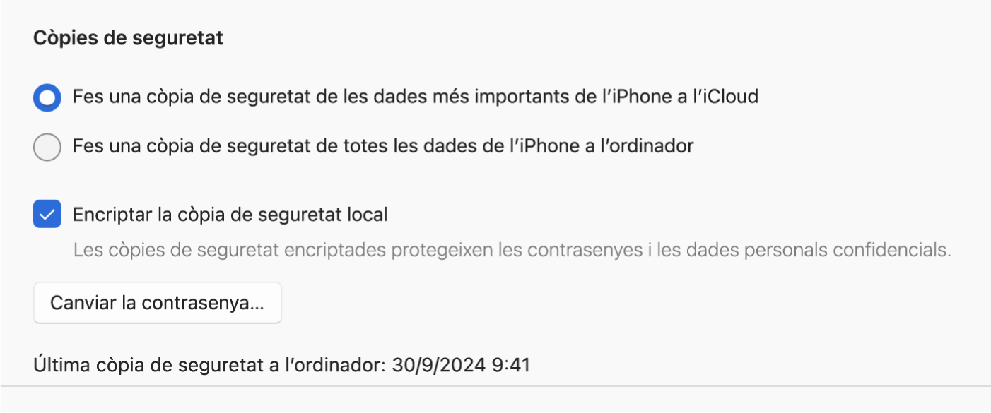 Una finestra de Dispositius Apple amb les opcions per fer còpies de seguretat d’un dispositiu Apple i per restaurar‑lo.