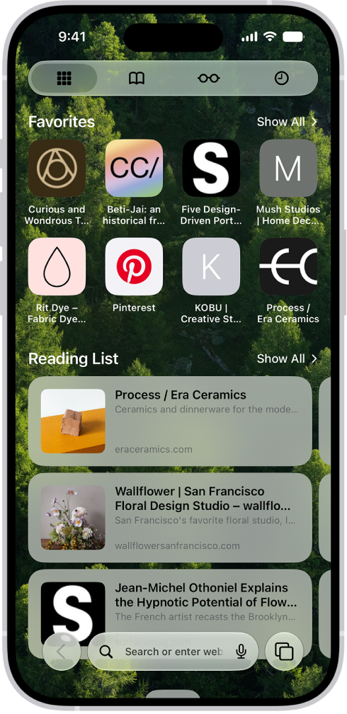 The Safari start page shown with selections for Favorites and the Reading List.
