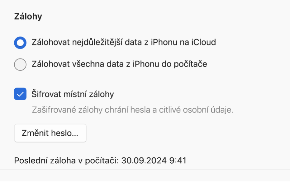 Okno aplikace Apple Devices s volbami pro zálohování a obnovení zařízení Apple