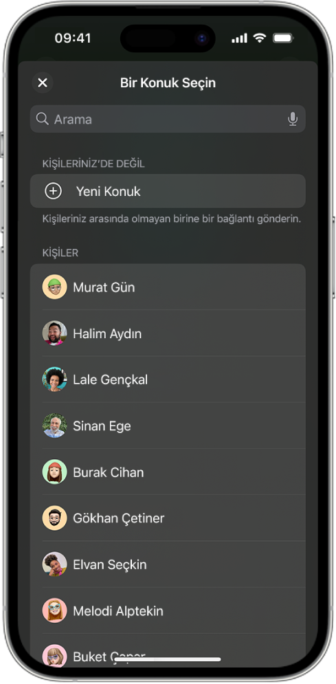iPhone’da Davetiye Gönder ekranı ve kişi listesi.