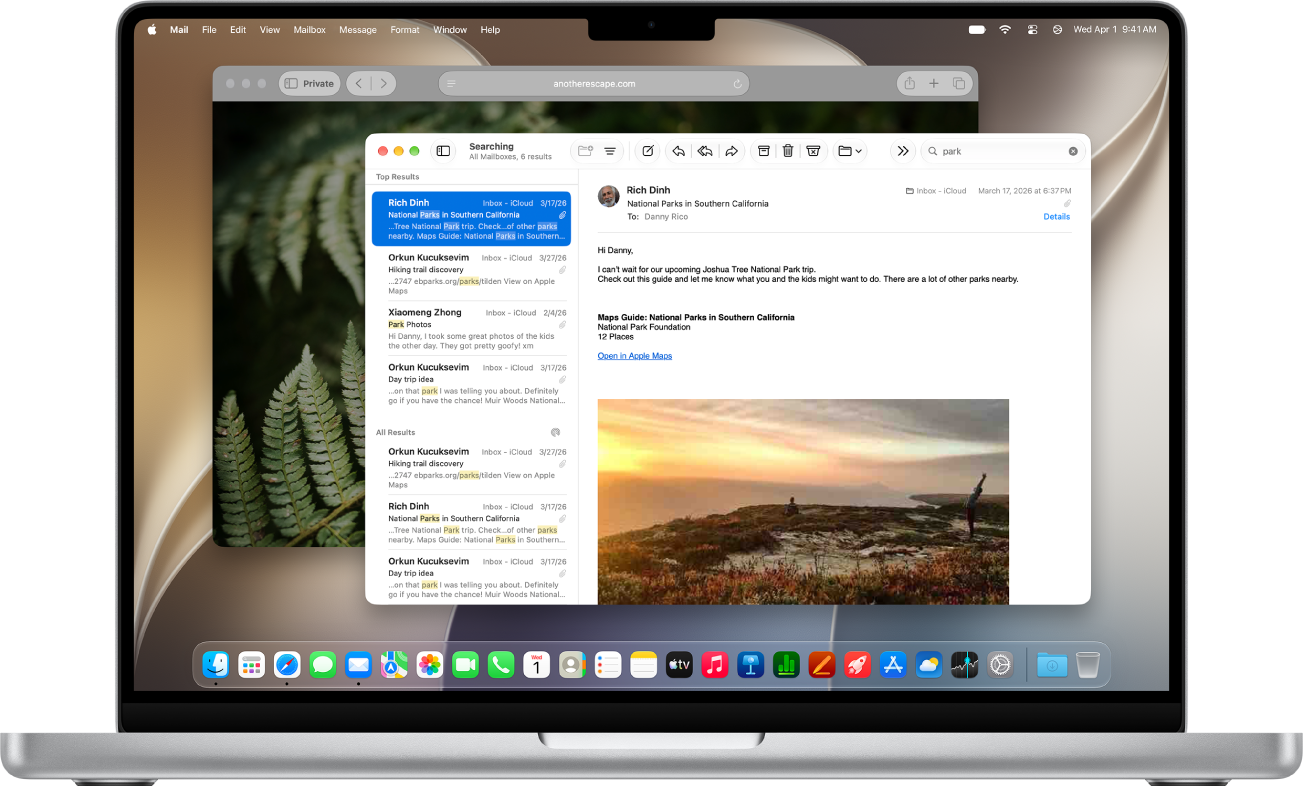 Le bureau d’un Mac affichant l’app Safari ouverte derrière l’app Mail avec une recherche de message.