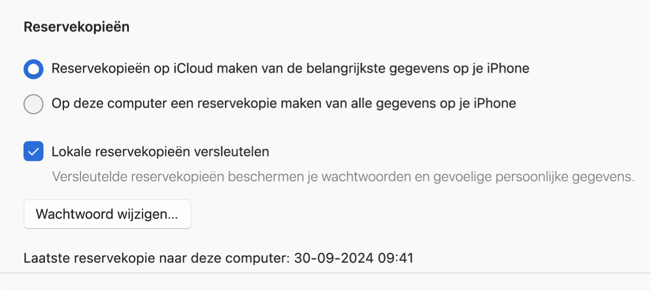 Een Apple Devices-venster met opties voor het maken van een back‑up en herstellen van een Apple apparaat.