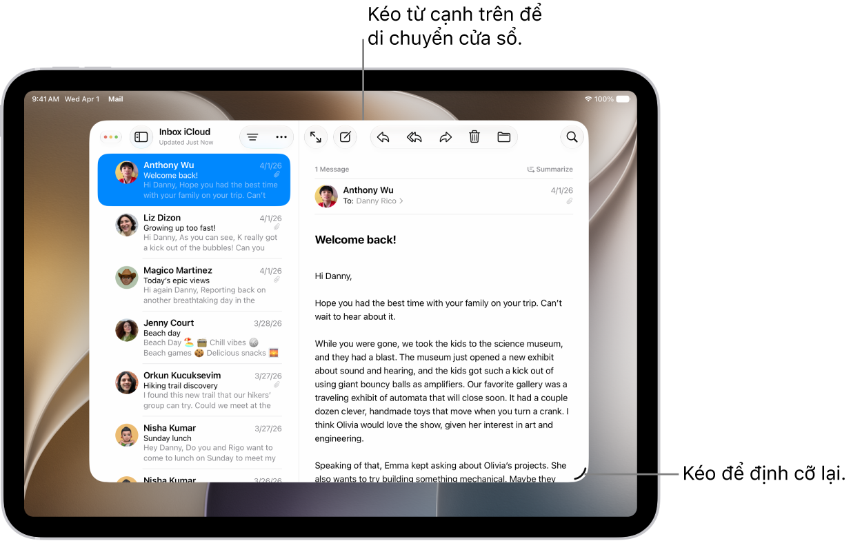 Một cửa sổ được mở trên iPad, với điều khiển định cỡ lại ở góc phía dưới bên phải và điều khiển cửa sổ ở góc phía trên bên trái.