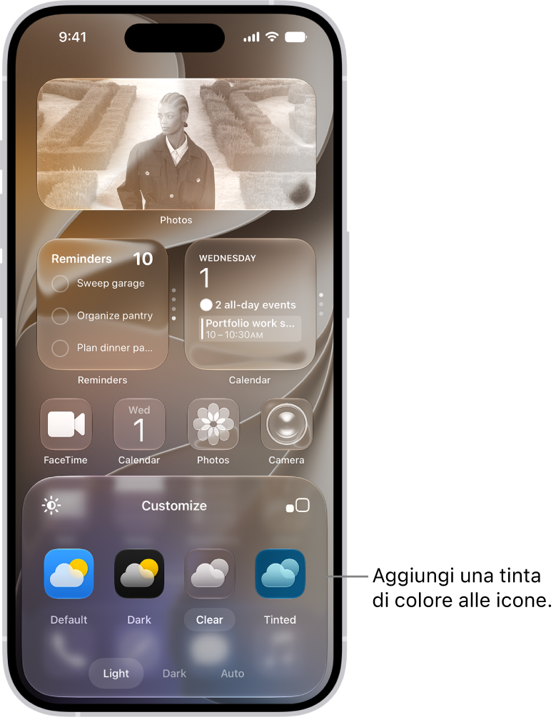 Una schermata Home personalizzata con le icone in blu disposte intorno alla foto e i controlli per personalizzare le icone in basso. Le opzioni includono i pulsanti Automatico, Scuro, Chiaro e “Con tinta”, le opzioni per scegliere il colore e la saturazione e i pulsanti Piccole o Grandi per impostare le dimensioni delle icone.