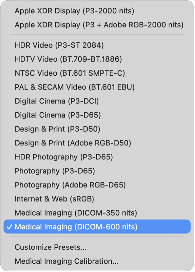 Le menu Préréglage dans les réglages Moniteurs de macOS, avec les deux préréglages d’imagerie médicale mis en évidence.