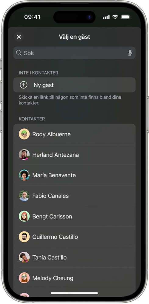 Skärmen Skicka inbjudningar och en lista med kontakter på en iPhone.