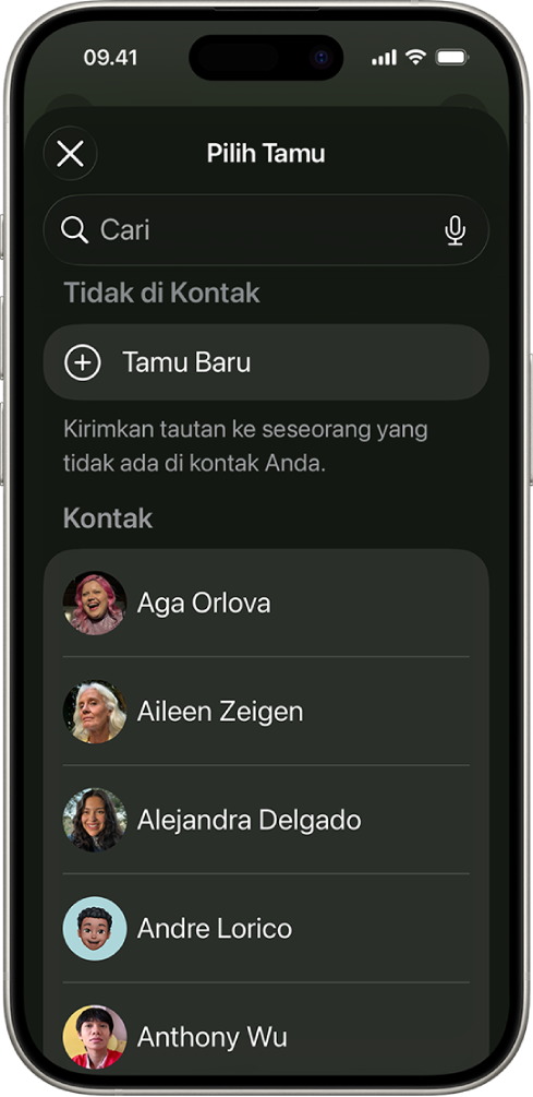Layar Pilih Tamu dan daftar kontak di iPhone.