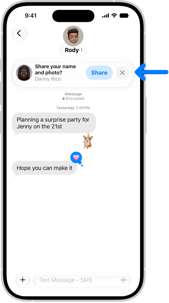A conversation in Messages. A notification appears at the top asking whether the user’s name and photo should be shared with the other person in the conversation.
