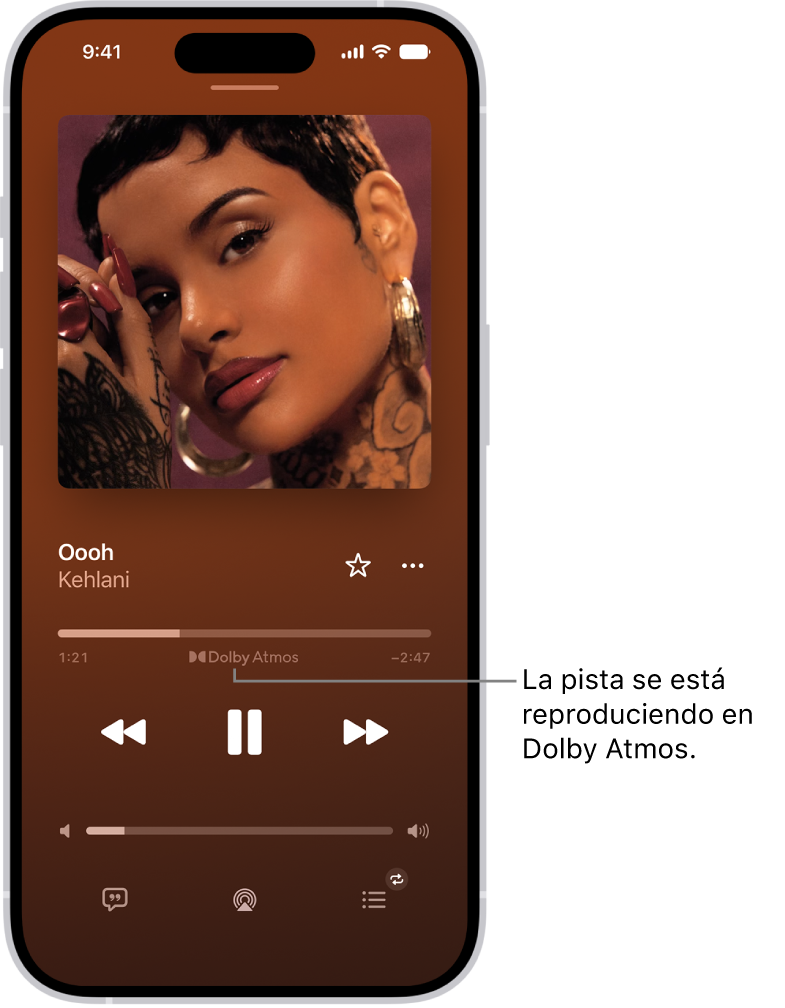 La pantalla Ahora suena mostrando el ícono de Dolby Atmos de la pista que se está reproduciendo.