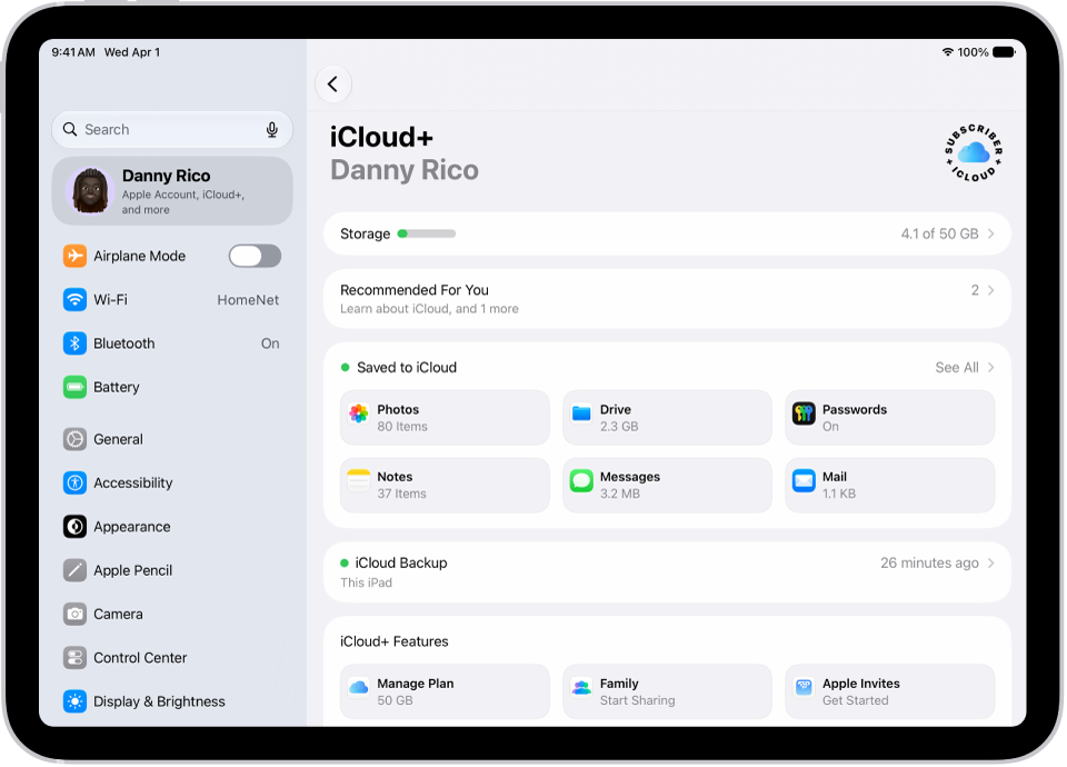 The iCloud settings screen showing the iCloud storage meter and a list of apps and features, including Photos, iCloud Drive, and iCloud Mail that can be used with iCloud.